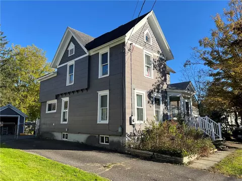 50 Plymouth St, Norwich, NY 13815