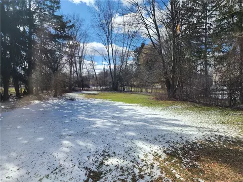 87 Cape Cod, Henrietta, NY 14467 photo 4