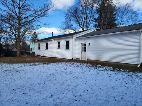 87 Cape Cod, Henrietta, NY 14467 photo 3