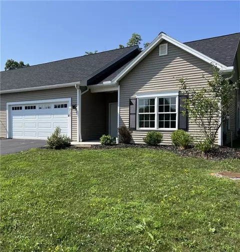 3130 E Cedarbush Dr #2, Canandaigua, NY 14424