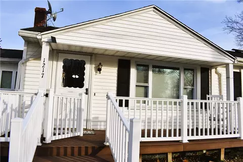 1217 S Main St, Shelby, NY 14103