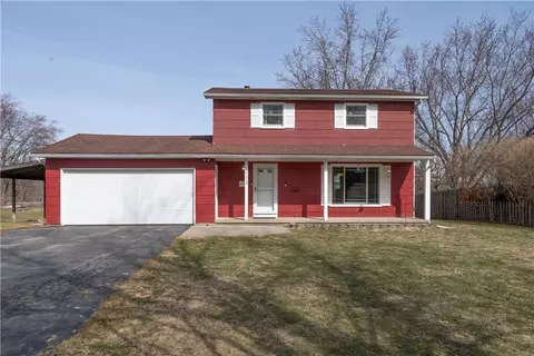 111 Hidden Creek Ln, Hamlin, NY 14464