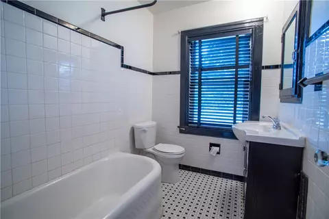 46 Empire Blvd, Irondequoit, NY 14609 photo 12