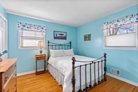 25 Breton Rd, Irondequoit, NY 14622 photo 8