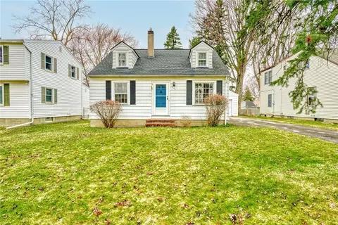 292 Gatewood Ave, Gates, NY 14624