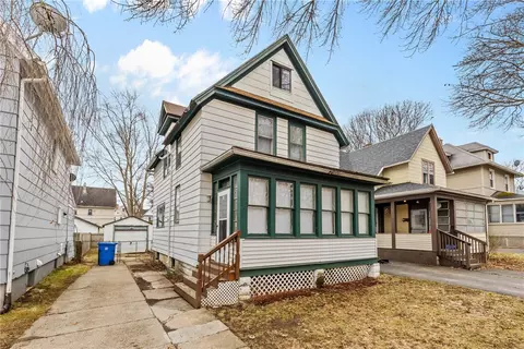 5 Welstead Pl, Rochester, NY 14613