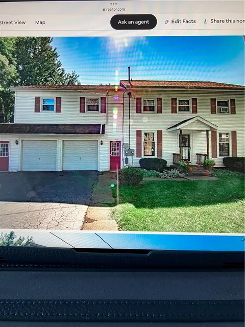7594 Chestnut Ridge Rd, Royalton, NY 14094