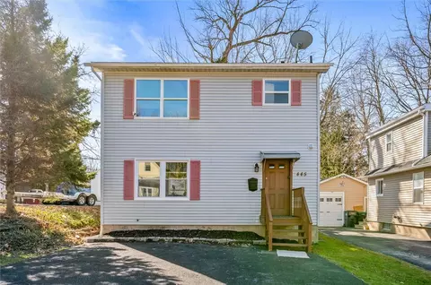 445 Lake Shore Boulevard Ext, Irondequoit, NY 14617