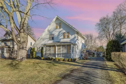 116 Northumberland Rd, Rochester, NY 14618