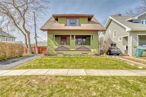 21 Nottingham Rd, Rochester, NY 14610