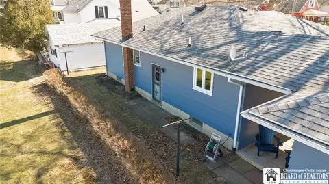 92 E Pine St, Dunkirk, NY 14048 photo 12