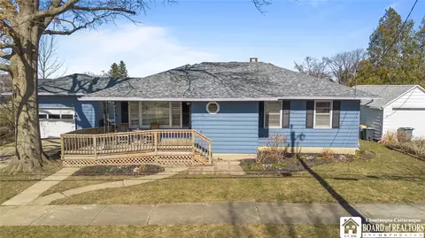 92 E Pine St, Dunkirk, NY 14048 photo 7