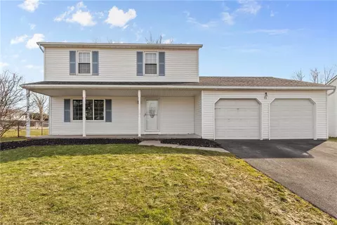 11 Archer Dr, Parma, NY 14468