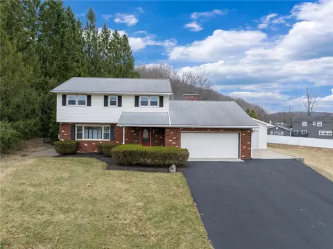 324 Burton St, Bath, NY 14810