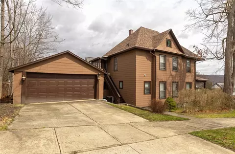 189 Washington St, Corning, NY 14830