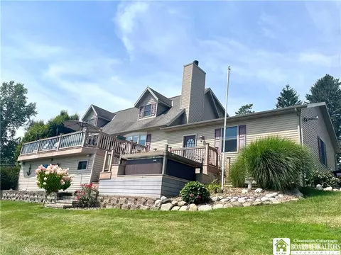 2726 Shadyside Rd, Mina, NY 14736