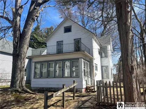 213 S Clinton St, Olean, NY 14760