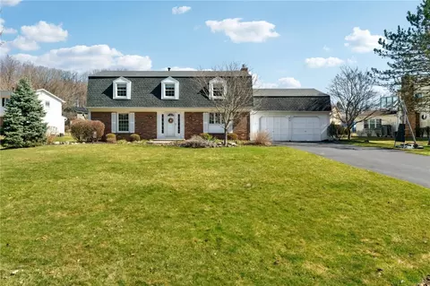 30 Shagbark Way, Perinton, NY 14450