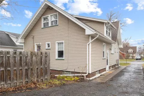 195 Pemberton Rd, Irondequoit, NY 14622 photo 35