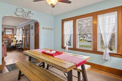 195 Pemberton Rd, Irondequoit, NY 14622 photo 11