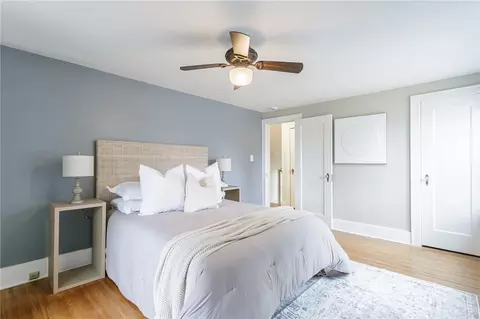 Bedroom - 3284 Culver Rd, Irondequoit, NY 14622 photo 3 of 6