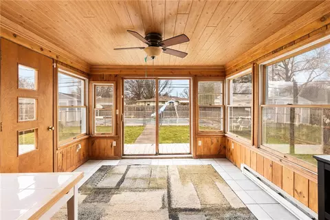 162 Wyndham Rd, Irondequoit, NY 14609 photo 18