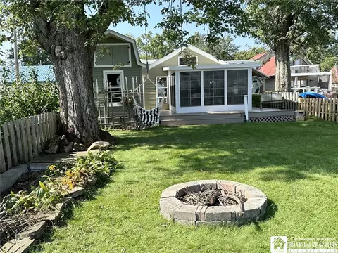 319 E 5 E Terrace Ave, Busti, NY 14750