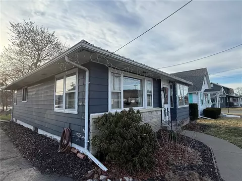 2007 Lake Rd, Elmira, NY 14903