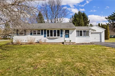 511 Glenview Ct, Webster, NY 14580 photo 27
