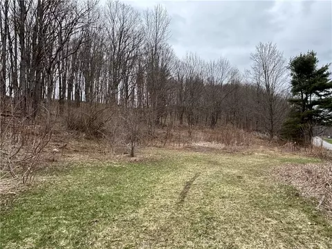 8399 State Highway 7, Maryland, NY 12155