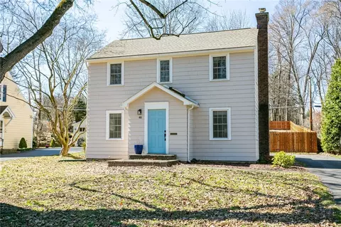 48 Commodore Pkwy, Rochester, NY 14625