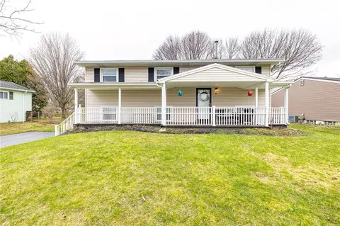 31 Authors Ave, Henrietta, NY 14467