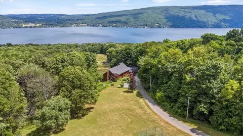 6009 State Route 21, South Bristol, NY 14512
