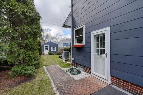 329 Scholfield Rd, Irondequoit, NY 14617 photo 27