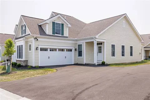 239 Bretlyn Cir, Rochester, NY 14618