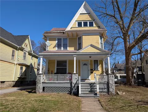 68 Warwick Ave, Rochester, NY 14611