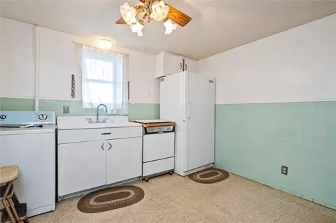 38 Case Ter, Irondequoit, NY 14609 photo 44