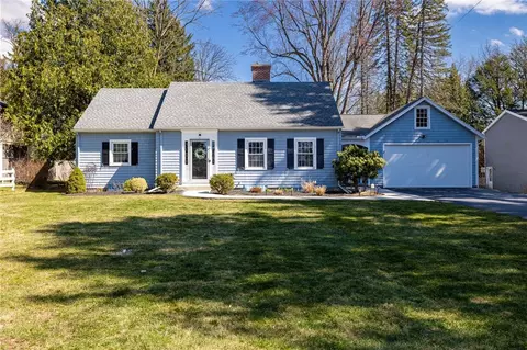 2172 Prospect St, Penfield, NY 14526