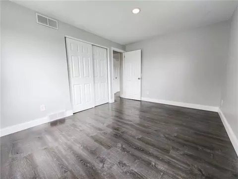 Bedroom - 657 Regina Dr, Webster, NY 14580 photo 8 of 9