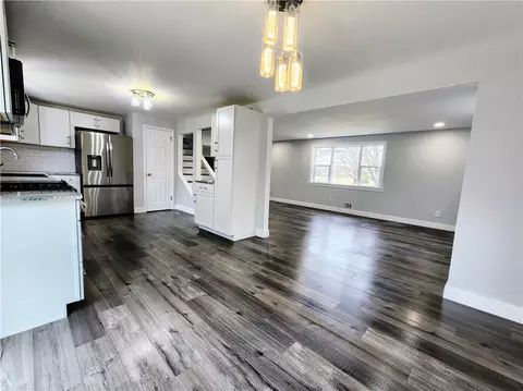 Living - 657 Regina Dr, Webster, NY 14580 photo 3 of 7