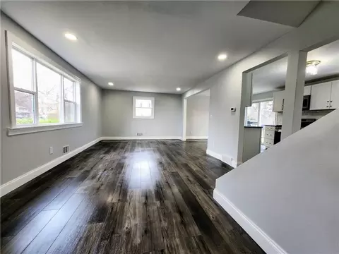 Living - 657 Regina Dr, Webster, NY 14580 photo 5 of 7