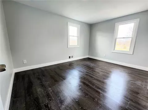 Bedroom - 657 Regina Dr, Webster, NY 14580 photo 7 of 9