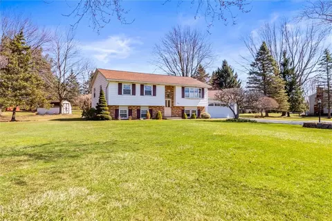 5800 Ontario Center Rd, Ontario, NY 14519