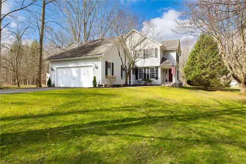 115 Jefferson Ave, Perinton, NY 14450
