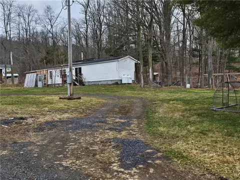 5520 Crystal Springs Rd, Barrington, NY 14837