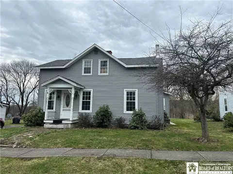851 Mill Rd, Busti, NY 14701