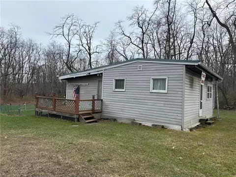 2700 Locust Ln, Orange, NY 14891