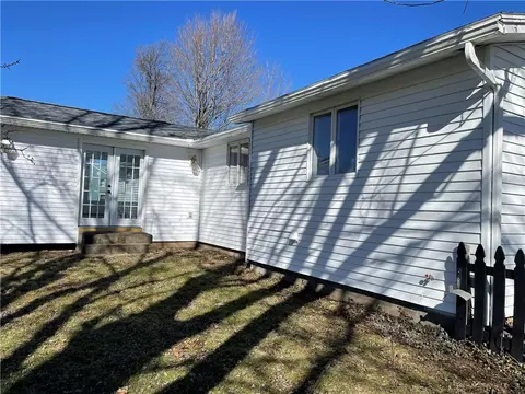Exterior - 8675 Fenner Rd, Lysander, NY 13027 photo 4 of 8