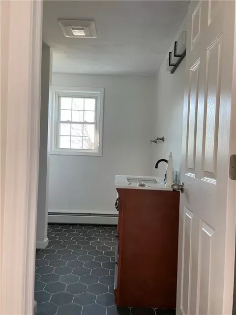 Bath - 8675 Fenner Rd, Lysander, NY 13027 photo 1 of 1