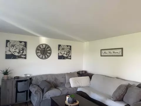 Living - 8675 Fenner Rd, Lysander, NY 13027 photo 2 of 3
